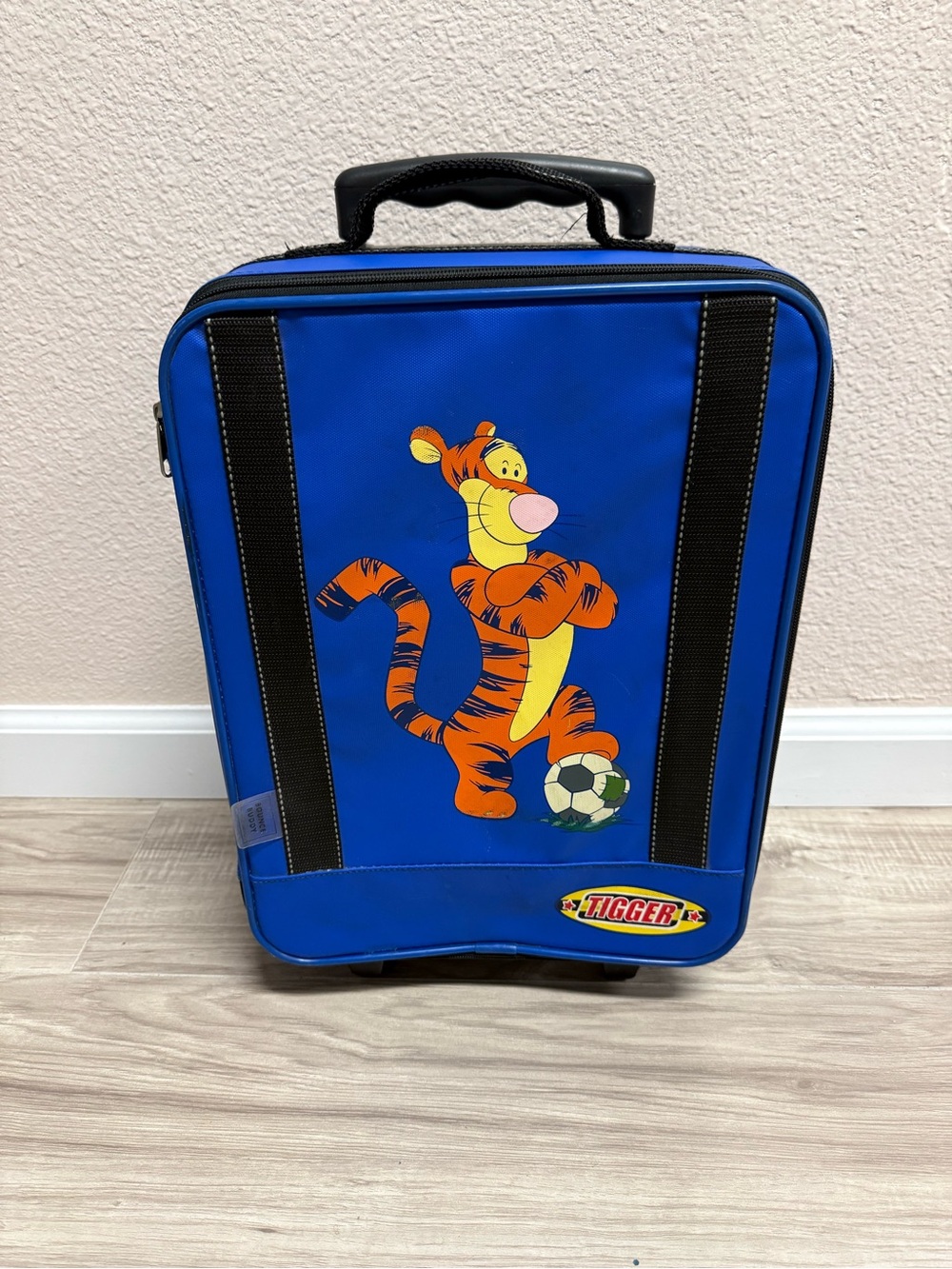 Disney Winnie The Pooh Tigger Kids Rolling Suitcase - Y2K Vintage